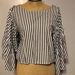 Hollister ruffled striped top medium